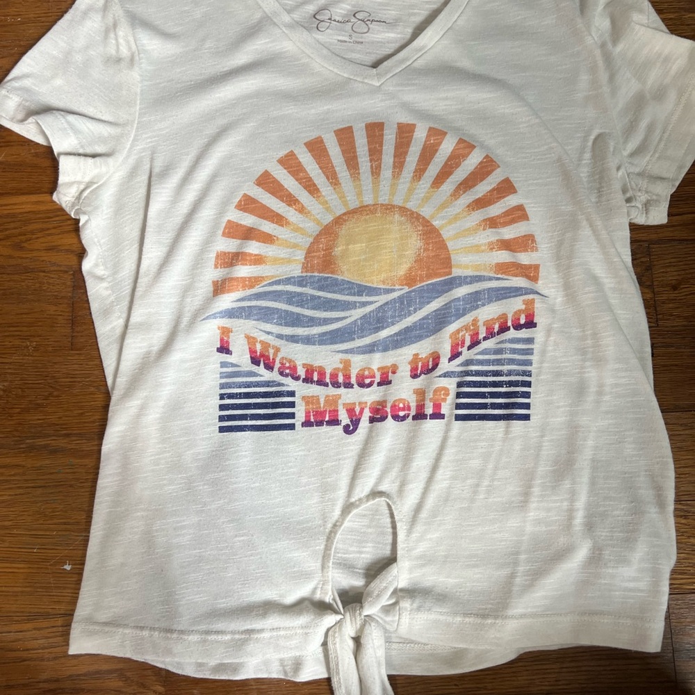 Jessica Simpson T-shirt